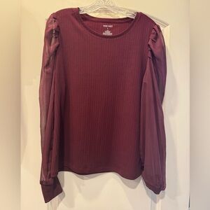Nine West - Women’s Long Sleeve Blouse with Sheer Sleeves - Excellent Condition